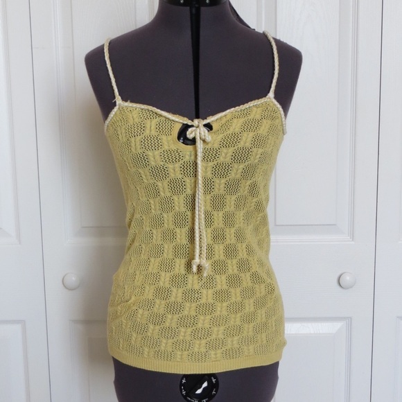 🔴CLEARANCE🔴 Size XS Yellow and White Knit Top - Picture 1 of 3